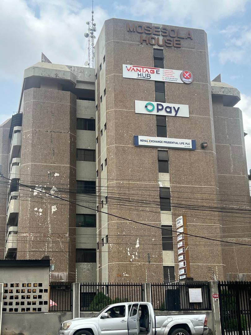 Mosesola House By day